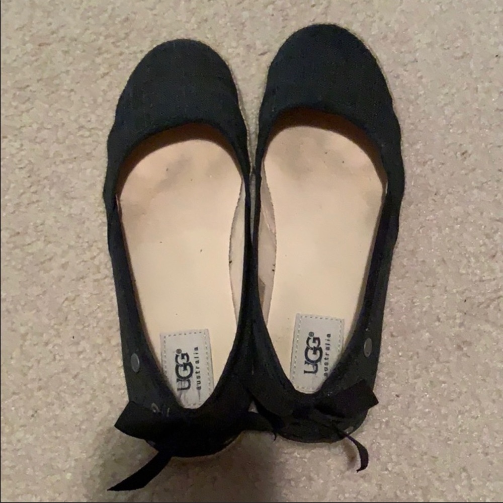 UGG flats - Picture 3 of 4